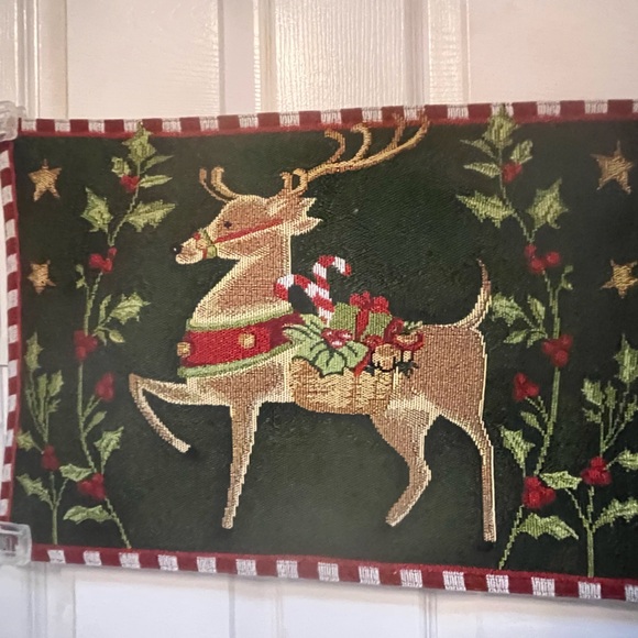 Festive Reindeer Table Runner - Picture 3 of 4
